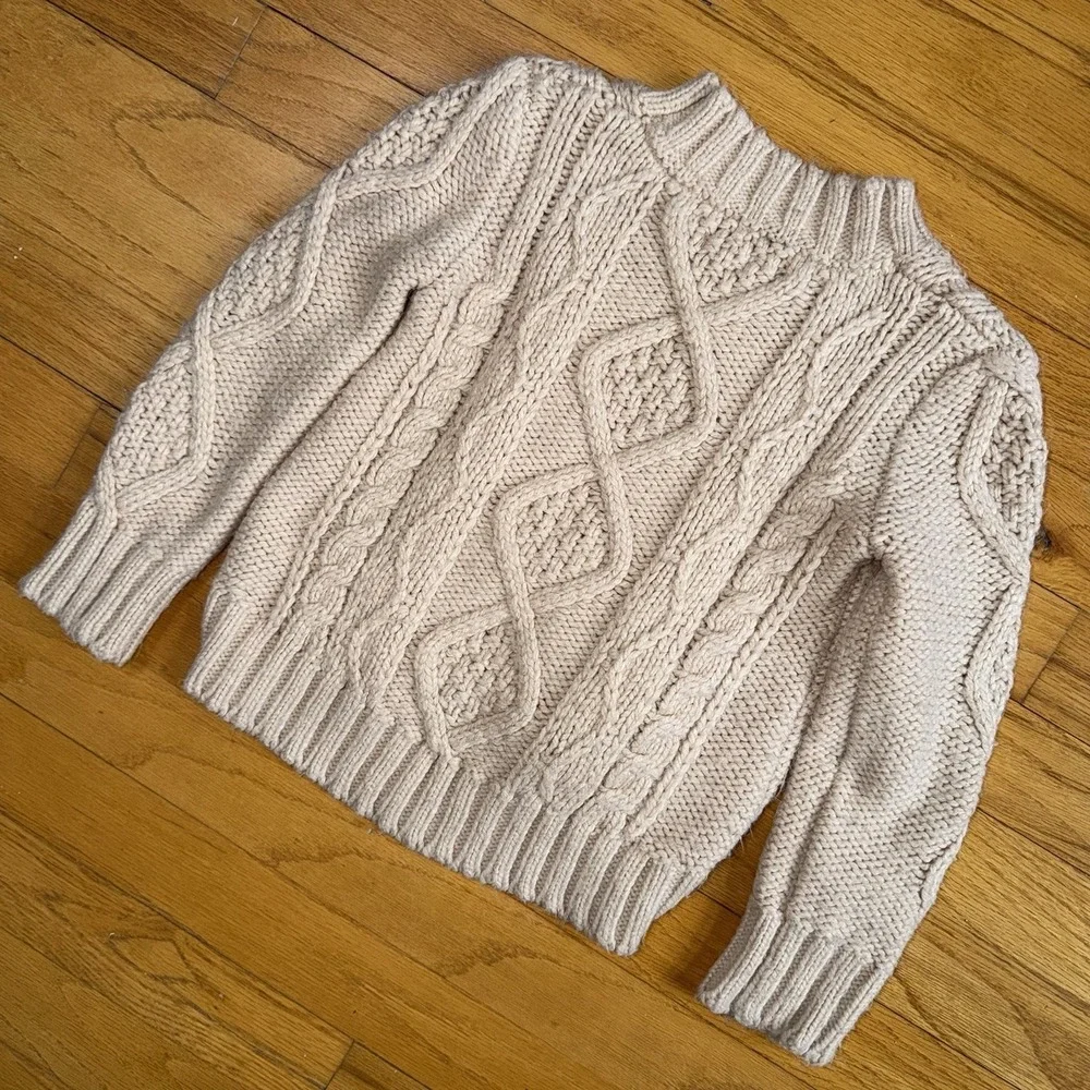 Gymboree girls cable